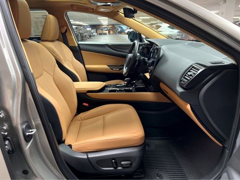 Certified 2025 Lexus NX 350 AWD w/ Premium Package image 33