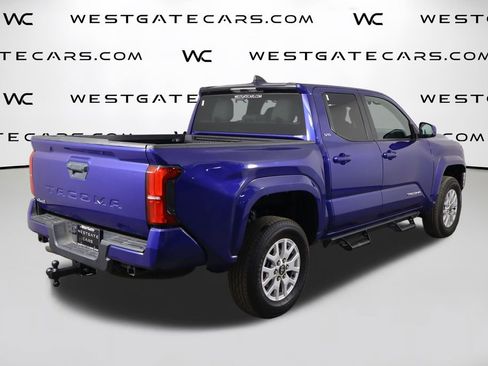 Used 2025 Toyota Tacoma SR5 image 44