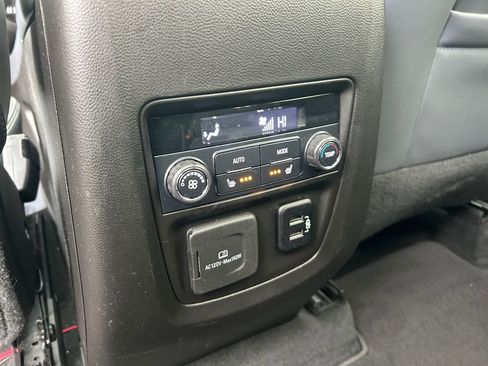 Used 2018 Buick Enclave Premium w/ Experience Buick Package image 37