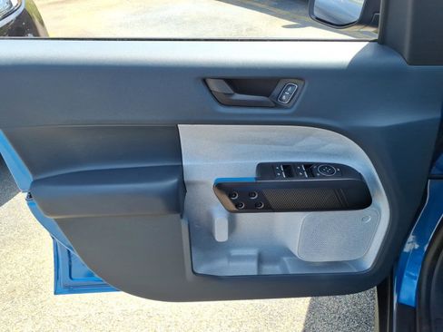 Used 2025 Ford Maverick XLT w/ XLT Luxury Package FWD image 17