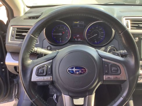 Used 2016 Subaru Outback 2.5i Limited AWD/4WD image 25