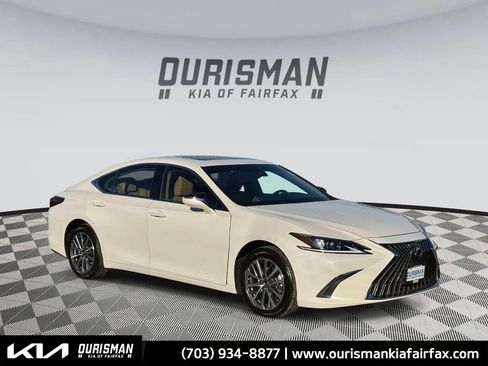 Used 2022 Lexus ES 350 w/ Accessory Package image 6
