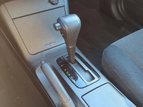 Used 2005 Toyota Camry SE image 16