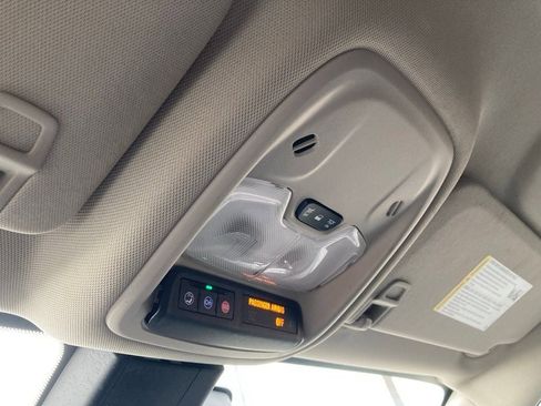 Used 2025 Buick Encore GX Preferred image 25