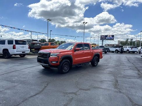 Used 2025 Nissan Frontier PRO-4X w/ Interior Protection Package AWD/4WD image 2