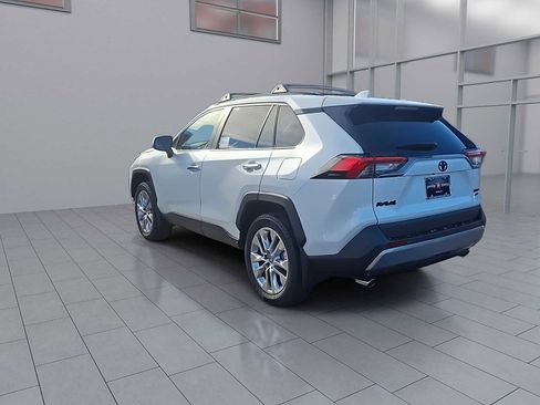 New 2025 Toyota RAV4 Limited image 9