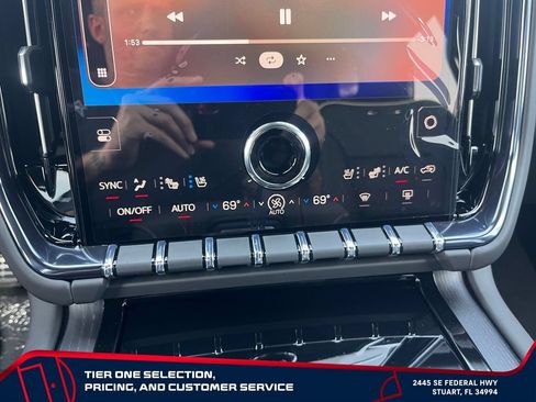 New 2026 GMC Yukon AT4 Ultimate AWD/4WD image 29