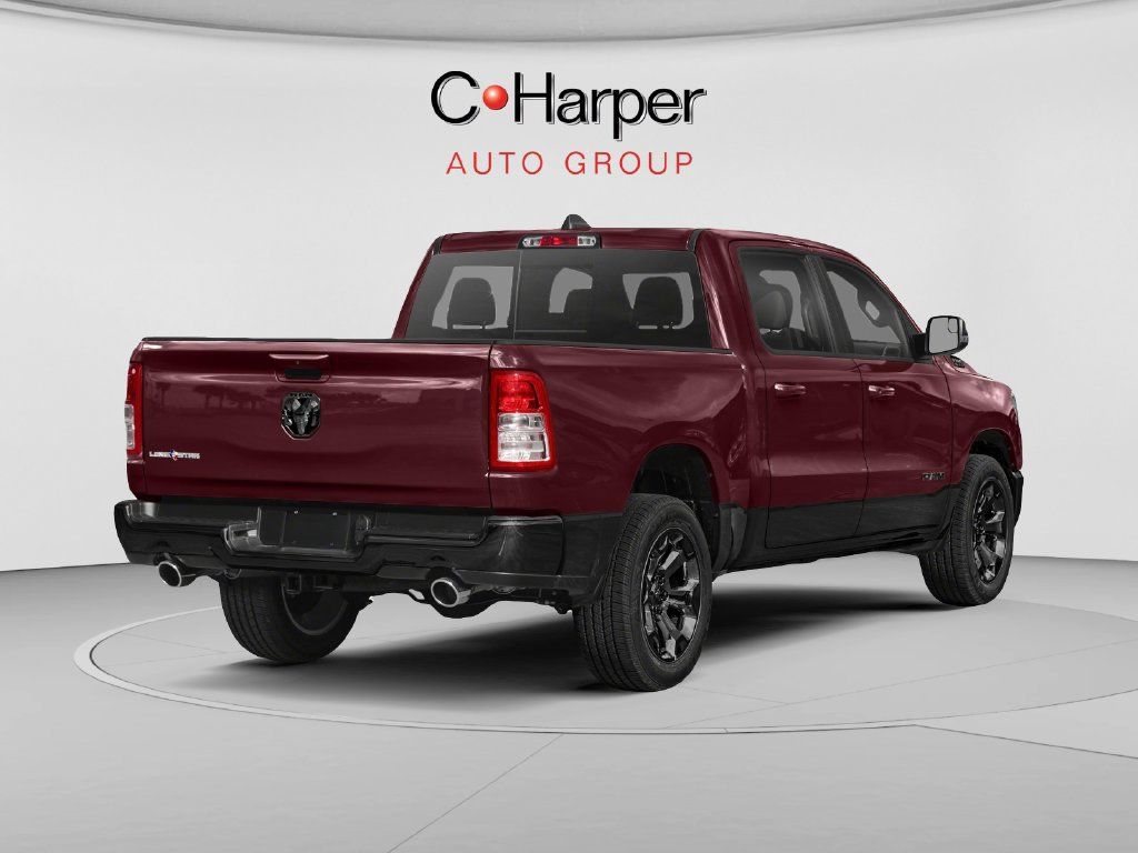 Used 2022 RAM 1500 Big Horn AWD/4WD image 3