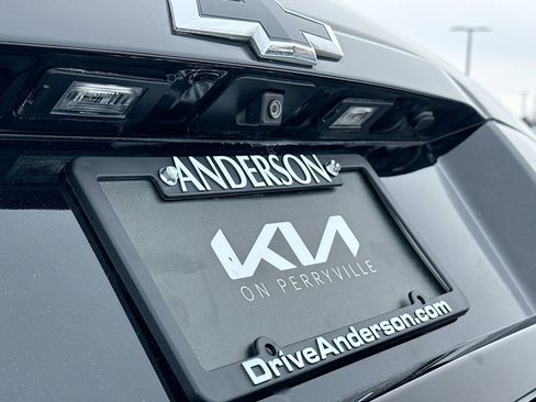 Used 2018 Chevrolet Tahoe LT image 15