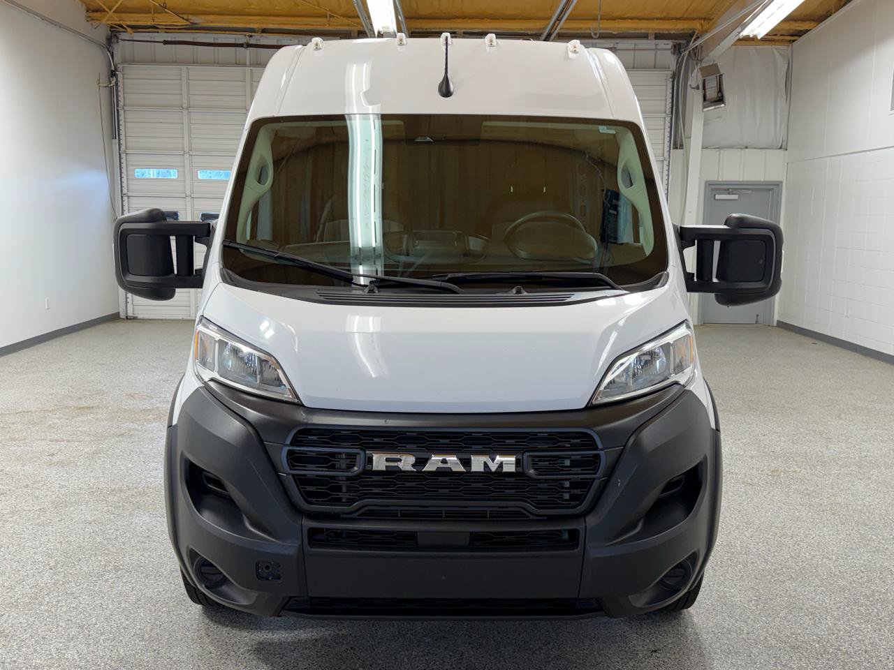 Used 2023 RAM ProMaster 2500 FWD image 7