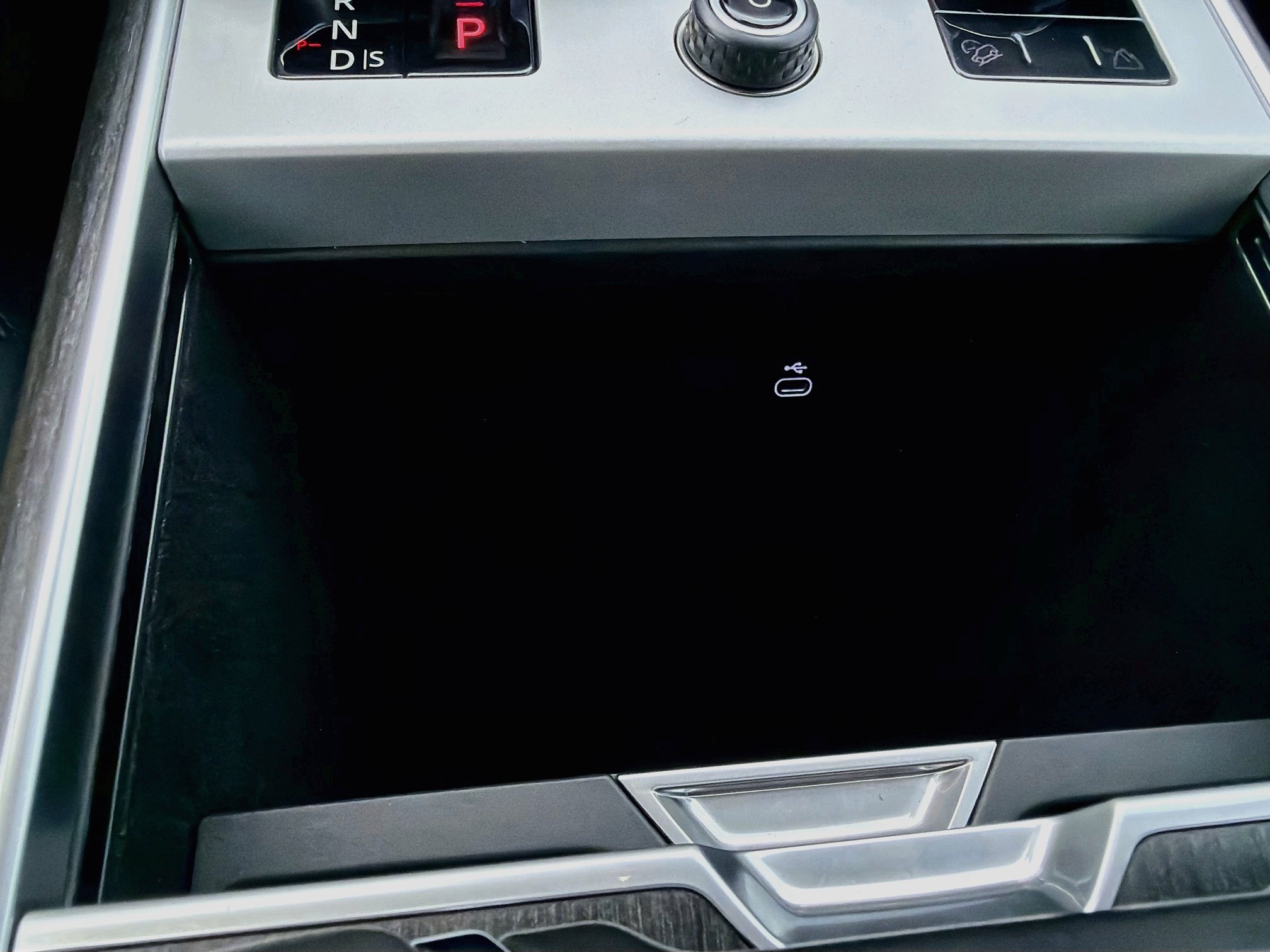 New 2027 Land Rover Range Rover SE AWD/4WD image 31