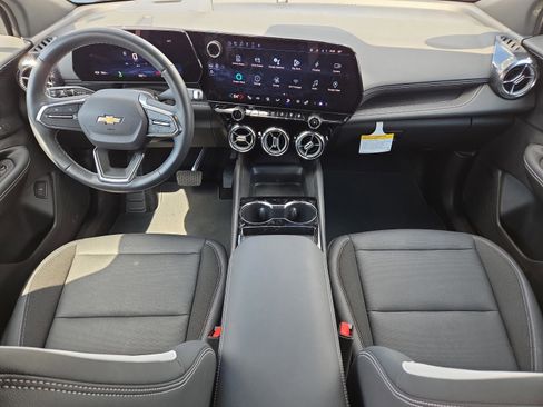 Used 2024 Chevrolet Blazer EV LT image 18