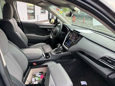 Used 2021 Subaru Outback Limited w/ Popular Package #2 image 9