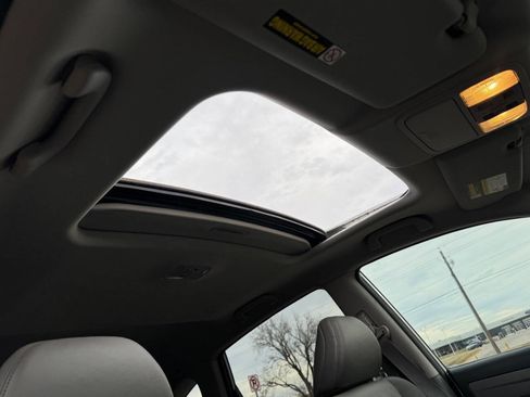 Used 2009 Honda CR-V EX-L image 15