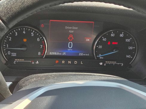 Used 2021 Ford Explorer XLT RWD image 11