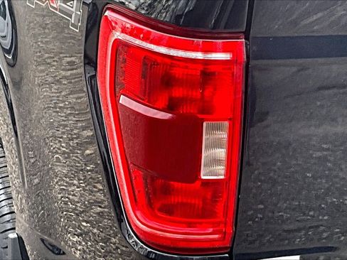 Certified 2022 Ford F150 XLT w/ Equipment Group 302A High image 30