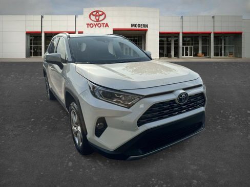 Certified 2020 Toyota RAV4 Limited AWD/4WD image 3