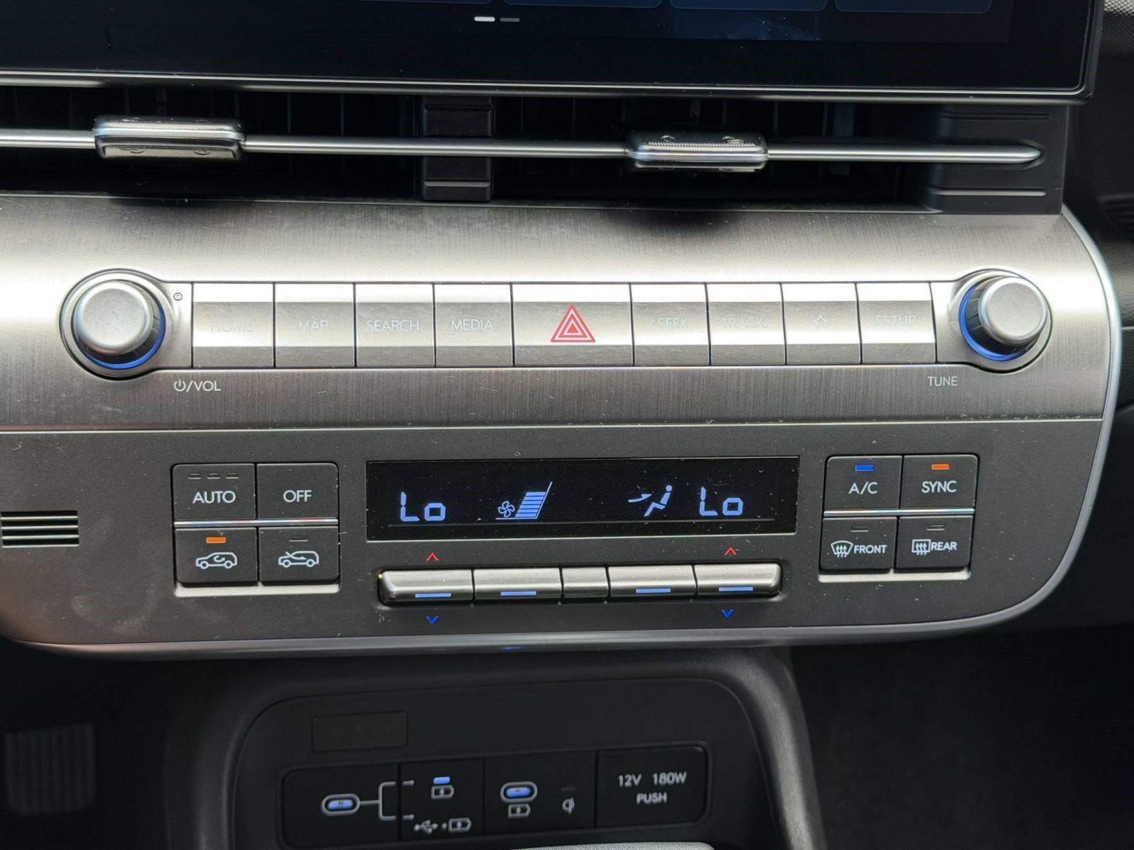 Used 2026 Hyundai Kona SEL Sport FWD image 21