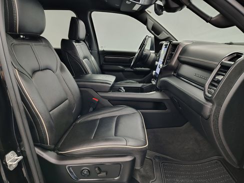 Used 2022 RAM 1500 Limited w/ Body Color Bumper Group image 34