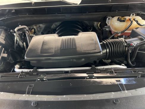 Used 2022 Chevrolet Tahoe RST w/ Luxury Package RWD image 22