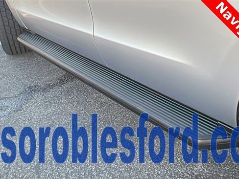 Certified 2024 Ford Expedition XLT image 25