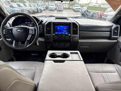 Used 2020 Ford F250 XL w/ STX Appearance Package image 6
