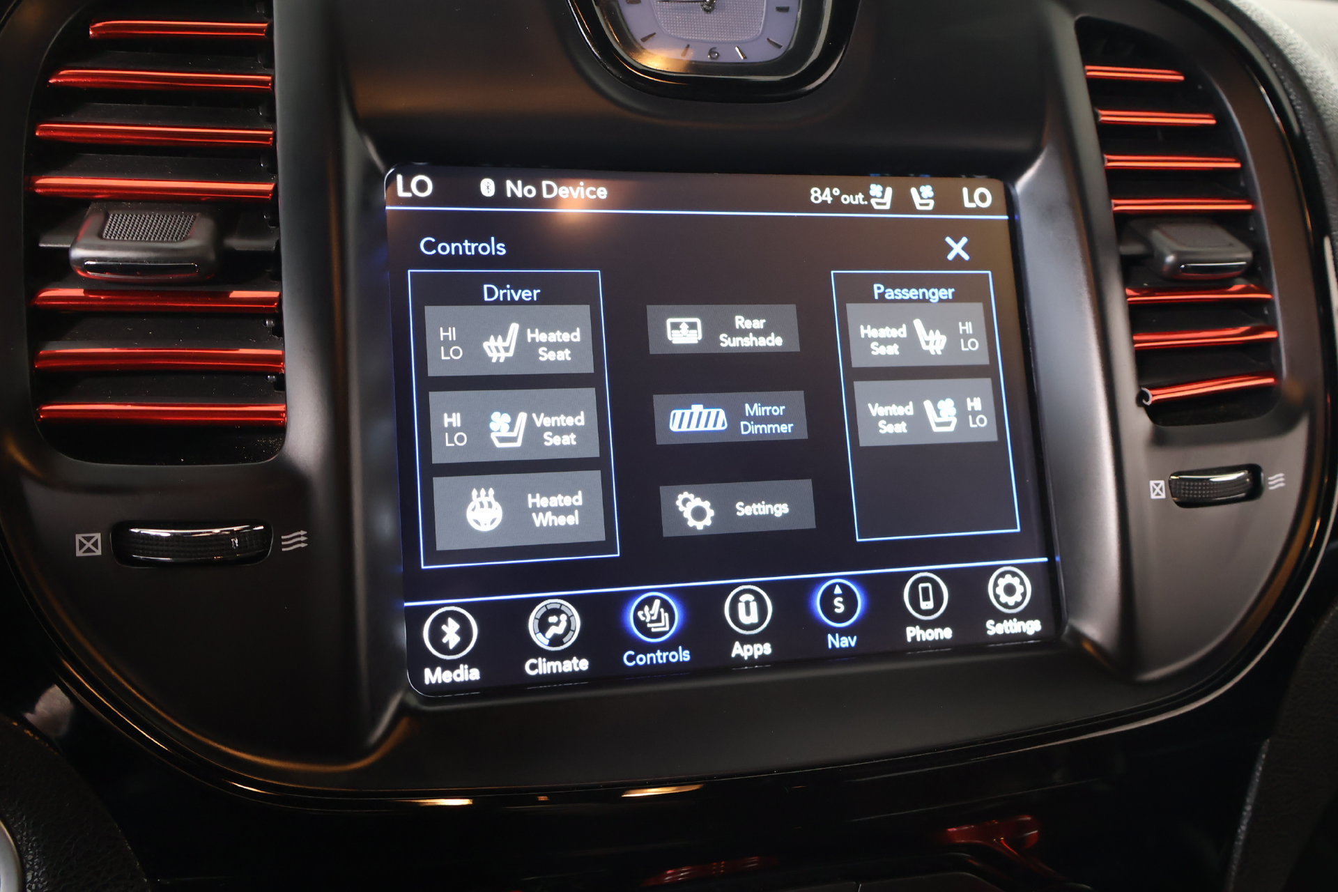 Used 2023 Chrysler 300 S w/ Comfort Group RWD image 8