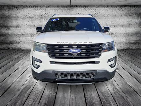 Used 2017 Ford Explorer Sport w/ Equipment Group 401A image 8
