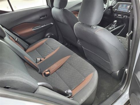 Used 2024 Nissan Kicks SR image 24