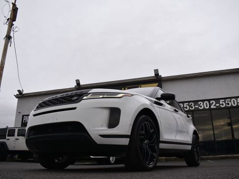 Used 2020 Land Rover Range Rover Evoque SE image 8