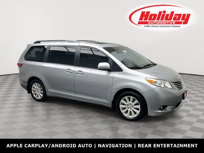 Used 2017 Toyota Sienna XLE Premium