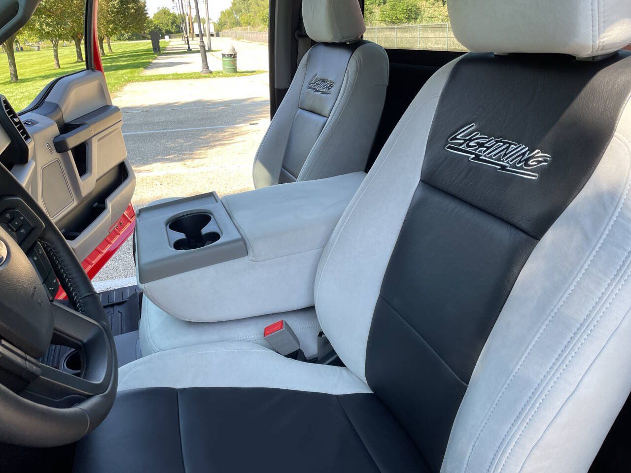 Used 2019 Ford F150 XL w/ Equipment Group 101A Mid RWD image 7