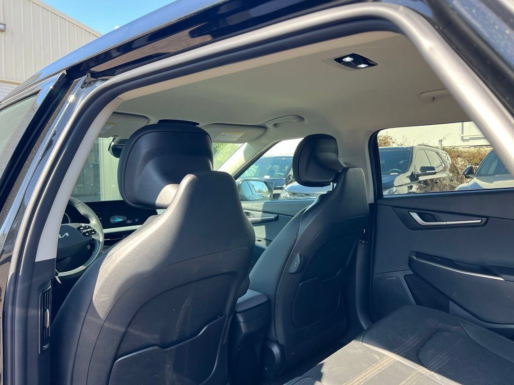 Used 2024 Kia EV6 Wind RWD image 13