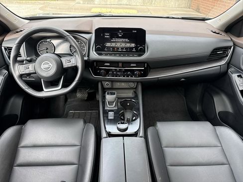 Used 2021 Nissan Rogue SL w/ Premium Package AWD/4WD image 6