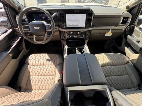 New 2026 Ford F450 Platinum w/ Platinum Plus Package image 24