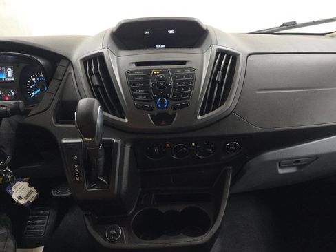 Used 2019 Ford Transit 250 130 Low Roof image 10