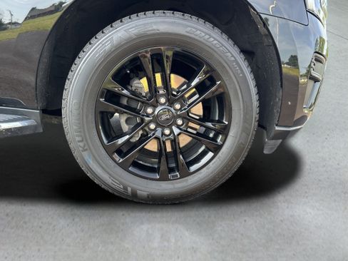 Used 2022 Ford Expedition XLT AWD/4WD image 31