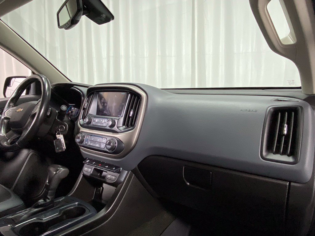 Used 2017 Chevrolet Colorado Z71 AWD/4WD image 31