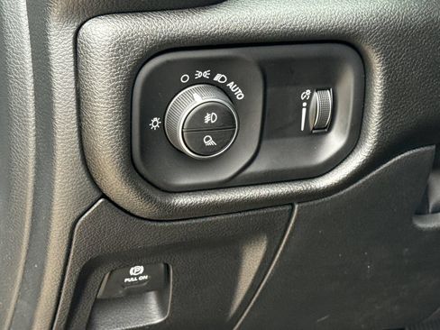 New 2026 RAM 1500 Express RWD image 22