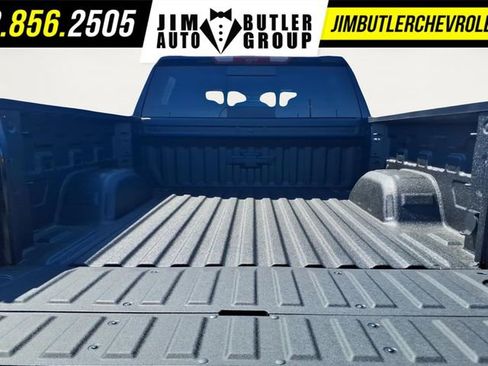 New 2026 Chevrolet Silverado 1500 ZR2 w/ LPO, Dark Essentials Package image 18