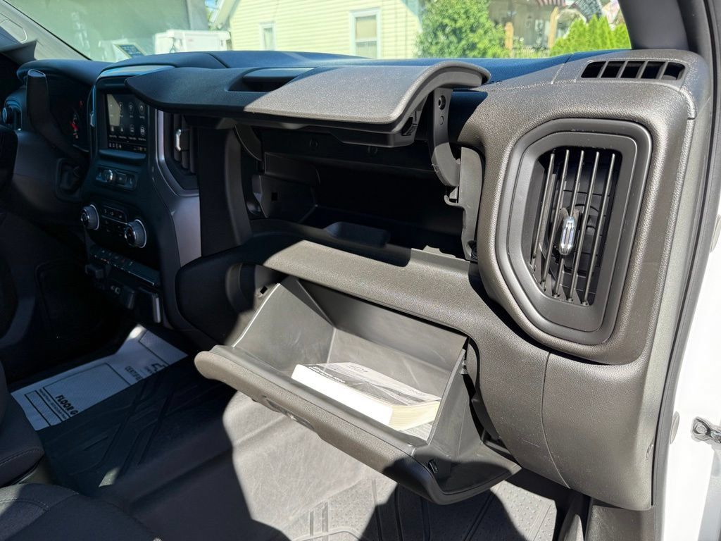 Used 2024 Chevrolet Silverado 1500 Custom w/ Rally Edition AWD/4WD image 40