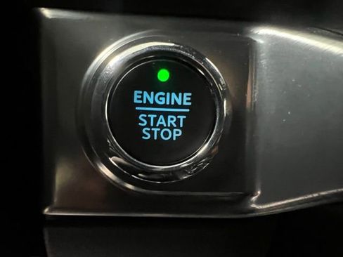 Used 2023 Ford F150 Lariat w/ Equipment Group 502A High AWD/4WD image 31