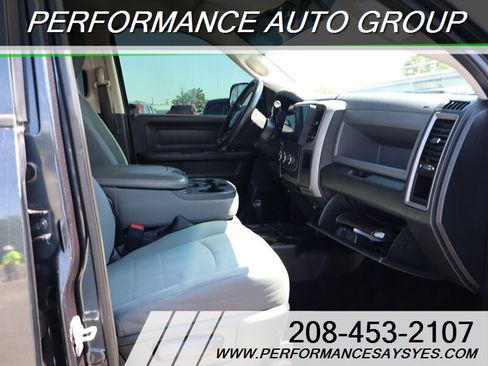 Used 2014 RAM 2500 Tradesman w/ Chrome Appearance Group AWD/4WD image 6