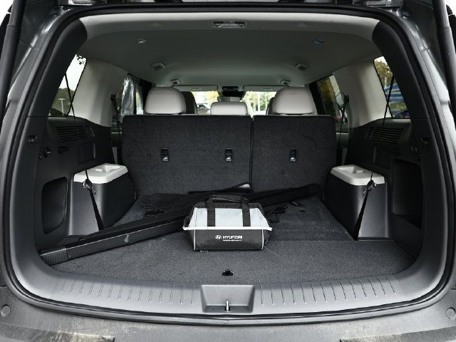 Certified 2026 Hyundai Santa Fe SE FWD image 28