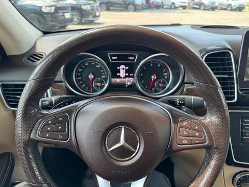 Used 2017 Mercedes-Benz GLE 350 4MATIC image 25