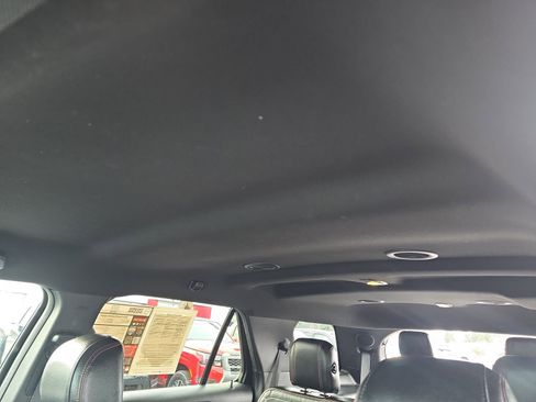 Used 2017 Ford Explorer Sport image 25