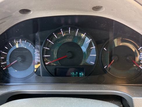 Used 2011 Ford Fusion SE w/ 201A Rapid Spec Order Code image 8