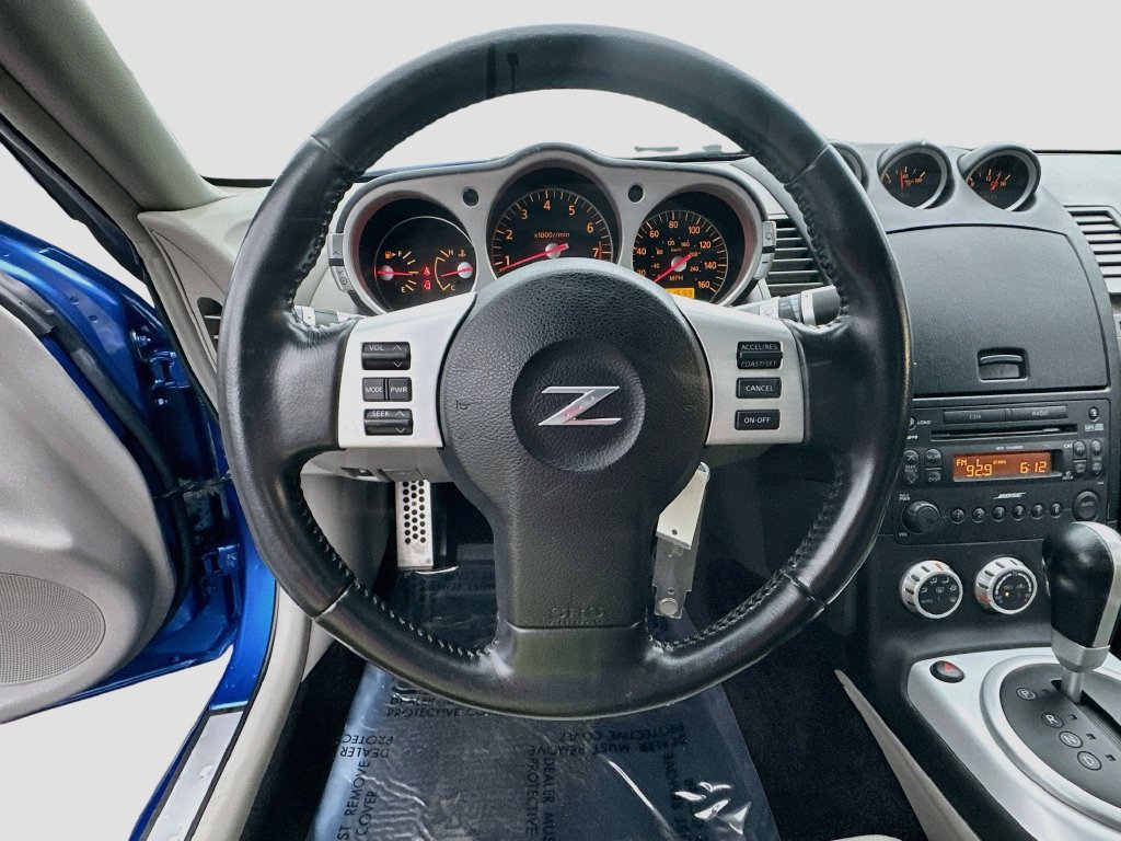 Used 2006 Nissan 350Z Touring RWD image 11