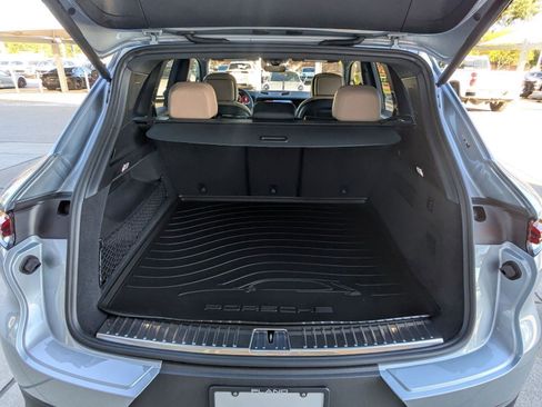 Certified 2026 Porsche Cayenne AWD/4WD image 22