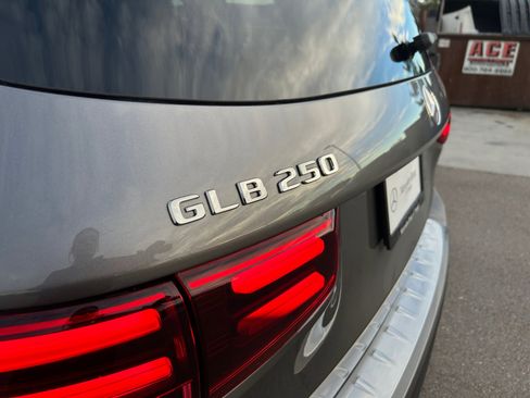 New 2026 Mercedes-Benz GLB 250 4MATIC image 25